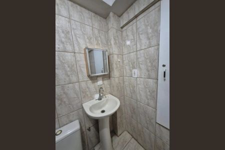 Banheiro de casa para alugar com 1 quarto, 34m² em Jaguaribe, Salvador
