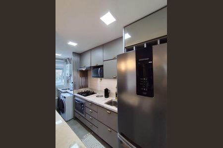 Cozinha de apartamento para alugar com 3 quartos, 67m² em Teresópolis, Porto Alegre