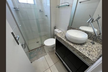 Banheiro de apartamento para alugar com 2 quartos, 58m² em Santa Monica, Belo Horizonte