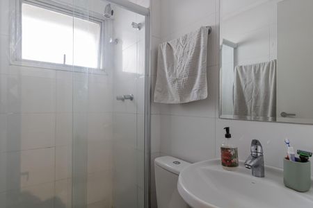 Banheiro de apartamento para alugar com 1 quarto, 43m² em Moema, São Paulo
