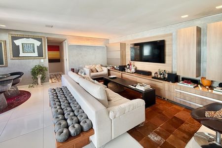 Apartamento à venda com 100m², 2 quartos e 3 vagas Apartamento à venda com 100m², 2 quartos e 3 vagasSala