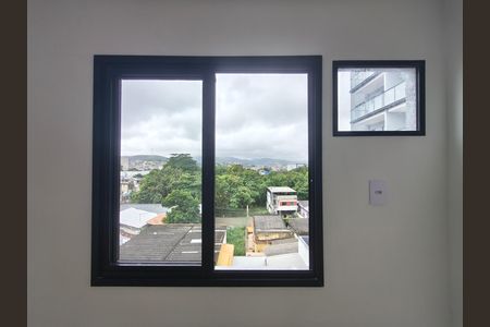 Apartamento à venda com 2 quartos, 59m² em Taquara, Rio de Janeiro