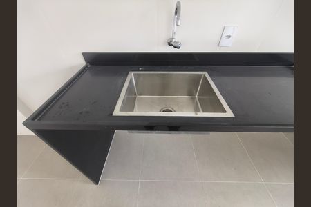 Apartamento à venda com 2 quartos, 64m² em Taquara, Rio de Janeiro