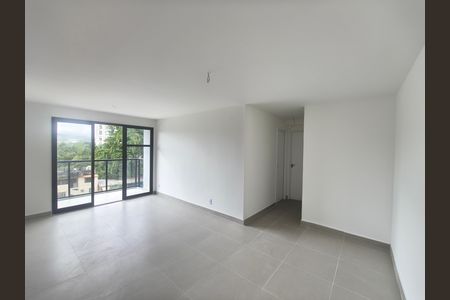 Apartamento à venda com 2 quartos, 64m² em Taquara, Rio de Janeiro