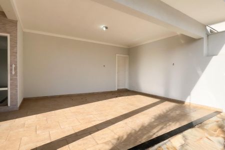 Garagem de casa de condomínio para alugar com 3 quartos, 527m² em Vila Santana, Valinhos