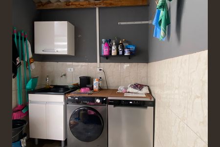 Casa à venda com 147m², 2 quartos e 1 vaga Casa à venda com 147m², 2 quartos e 1 vagaÁrea de Serviço