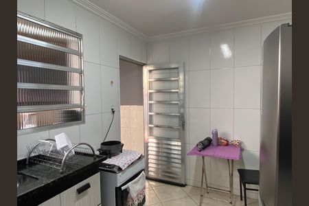 Casa à venda com 147m², 2 quartos e 1 vaga Casa à venda com 147m², 2 quartos e 1 vagaCozinha