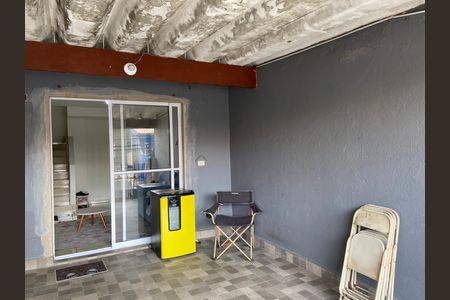 Casa à venda com 147m², 2 quartos e 1 vaga Casa à venda com 147m², 2 quartos e 1 vagaVaranda 2