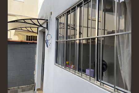 Casa à venda com 147m², 2 quartos e 1 vaga Casa à venda com 147m², 2 quartos e 1 vagaÁrea externa