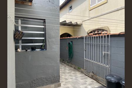 Casa à venda com 147m², 2 quartos e 1 vaga Casa à venda com 147m², 2 quartos e 1 vagaÁrea externa