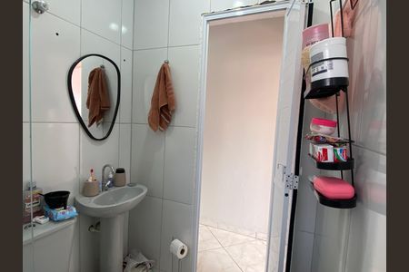 Casa à venda com 147m², 2 quartos e 1 vaga Casa à venda com 147m², 2 quartos e 1 vagaBanheiro 1