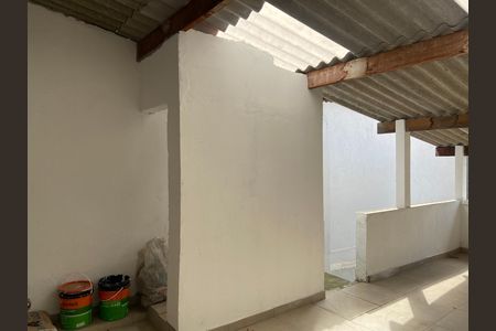 Casa à venda com 147m², 2 quartos e 1 vaga Casa à venda com 147m², 2 quartos e 1 vagaÁrea externa - Varanda