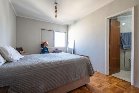 Apartamento para alugar com 114m², 4 quartos e sem vaga Apartamento para alugar com 114m², 4 quartos e sem vagaSuíte