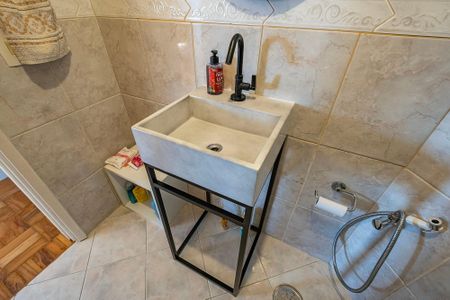 Banheiro de apartamento para alugar com 4 quartos, 114m² em Pinheiros, São Paulo