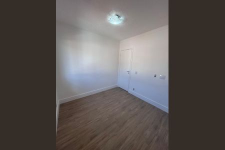 Quarto de casa de condomínio para alugar com 2 quartos, 75m² em Jardim Petropolis, Cotia