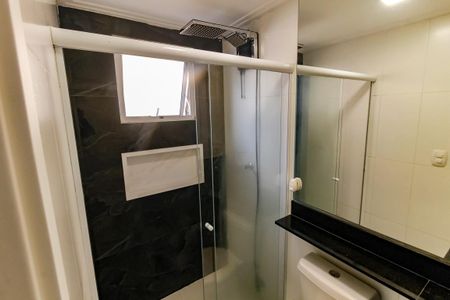 Apartamento para alugar com 70m², 2 quartos e 2 vagas Apartamento para alugar com 70m², 2 quartos e 2 vagasBanheiro da Suíte