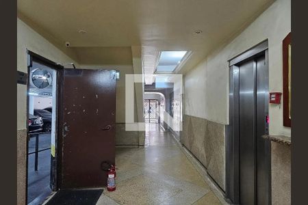 Hall de apartamento para alugar com 3 quartos, 110m² em Bom Retiro, São Paulo