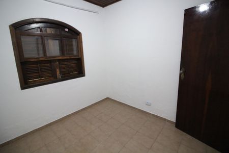 Casa para alugar com 150m², 3 quartos e 3 vagasQuarto 2