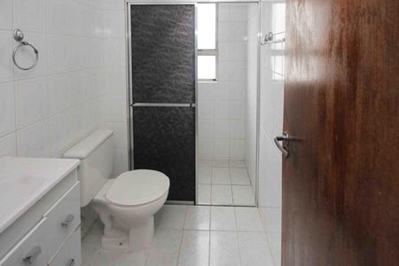 Apartamento à venda com 60m², 2 quartos e 1 vaga Apartamento à venda com 60m², 2 quartos e 1 vagaBanheiro