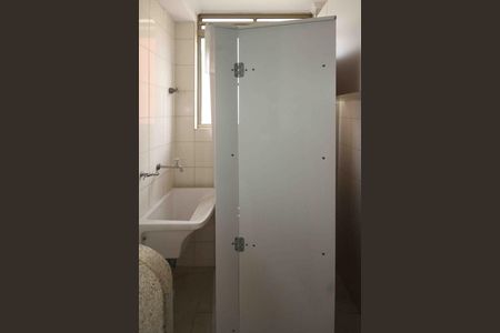 Apartamento à venda com 60m², 2 quartos e 1 vaga Apartamento à venda com 60m², 2 quartos e 1 vagaÁrea de Serviço