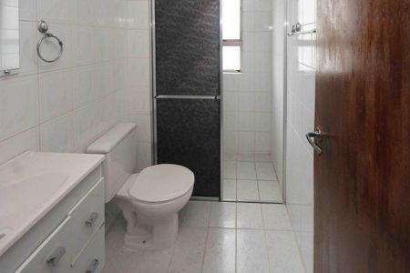 Apartamento à venda com 60m², 2 quartos e 1 vaga Apartamento à venda com 60m², 2 quartos e 1 vagaBanheiro