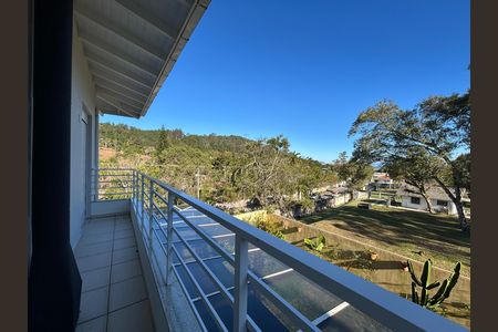 Casa de condomínio para alugar com 205m², 3 quartos e 3 vagas Casa de condomínio para alugar com 205m², 3 quartos e 3 vagasVaranda suíte