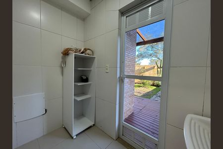 Casa de condomínio para alugar com 205m², 3 quartos e 3 vagas Casa de condomínio para alugar com 205m², 3 quartos e 3 vagasÁrea de Serviço