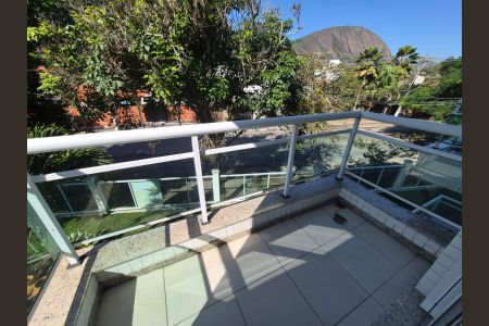 Vista de apartamento à venda com 1 quarto, 45m² em Itacoatiara, Niterói