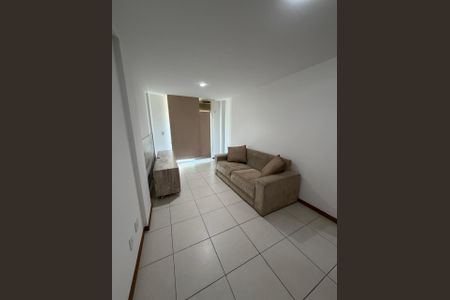 Quarto de apartamento à venda com 1 quarto, 45m² em Itacoatiara, Niterói