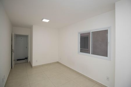Sala  de apartamento para alugar com 2 quartos, 55m² em Vila Nivi, São Paulo