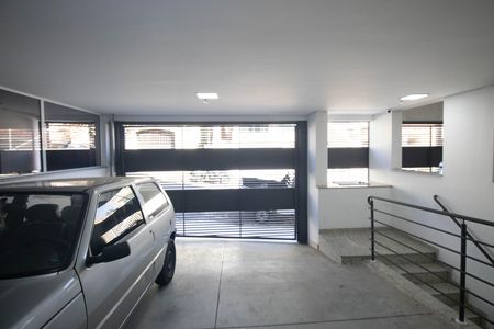Garagem de apartamento para alugar com 2 quartos, 55m² em Vila Nivi, São Paulo