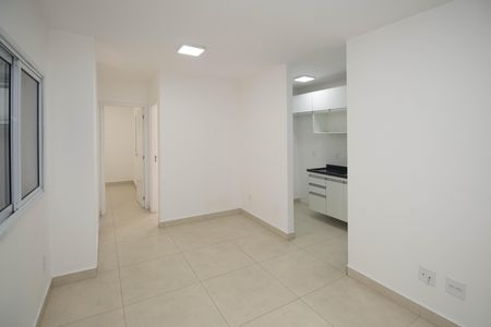 Apartamento para alugar com 2 quartos, 55m² em Vila Nivi, São Paulo