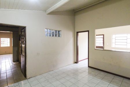 Casa para alugar com 199m², 3 quartos e 3 vagas Casa para alugar com 199m², 3 quartos e 3 vagasCasa 2 - Sala