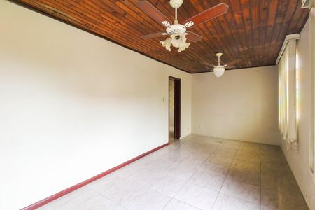 Casa à venda com 3 quartos, 199m² em Igara, Canoas
