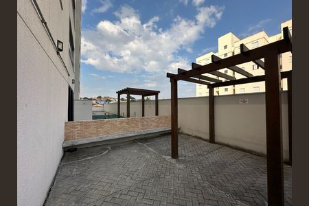 Apartamento para alugar com 65m², 2 quartos e 1 vaga Apartamento para alugar com 65m², 2 quartos e 1 vagaÁrea comum - Salão de festas