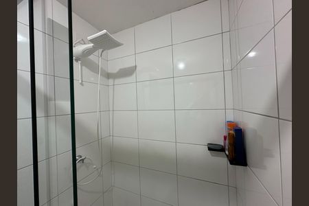 Apartamento para alugar com 65m², 2 quartos e 1 vaga Apartamento para alugar com 65m², 2 quartos e 1 vagaBanheiro da Suíte