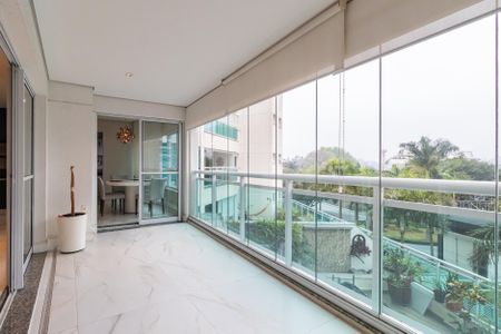 Apartamento para alugar com 124m², 3 quartos e 2 vagas Apartamento para alugar com 124m², 3 quartos e 2 vagasSala