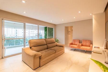Apartamento para alugar com 3 quartos, 124m² em Alphaville Empresarial, Barueri