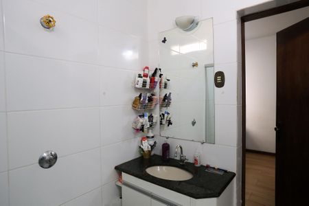 Casa à venda com 313m², 3 quartos e 2 vagasBanheiro da Suíte