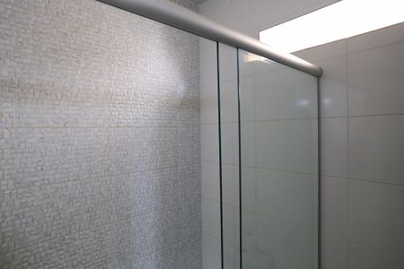 Casa à venda com 313m², 3 quartos e 2 vagasBanheiro