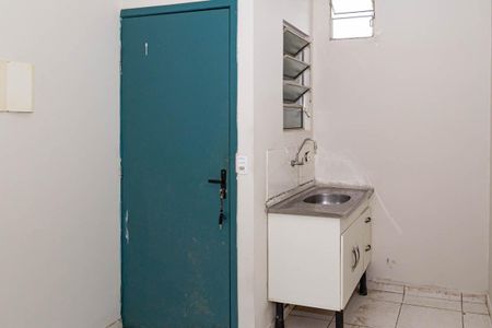 Casa à venda com 250m², 4 quartos e 10 vagas Casa à venda com 250m², 4 quartos e 10 vagasSala / Cozinha