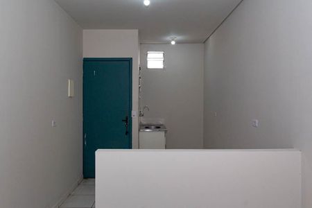 Casa à venda com 4 quartos, 250m² em Vila Tolstoi, São Paulo