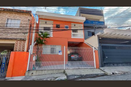 Fachada de casa para alugar com 3 quartos, 300m² em Santa Teresinha, São Paulo