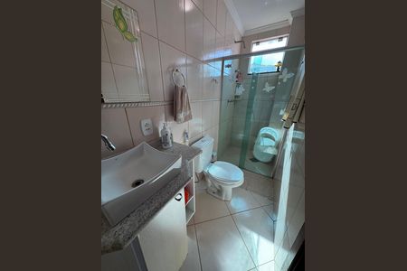 Casa à venda com 390m², 6 quartos e 7 vagas Casa à venda com 390m², 6 quartos e 7 vagasBanheiro da Suíte 1 Anexo 1