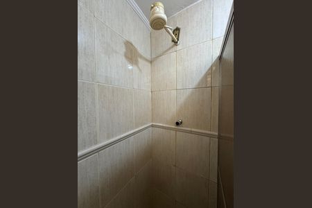 Casa à venda com 390m², 6 quartos e 7 vagas Casa à venda com 390m², 6 quartos e 7 vagasBanheiro da Suíte 4 Anexo 2