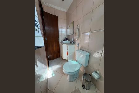 Casa à venda com 390m², 6 quartos e 7 vagas Casa à venda com 390m², 6 quartos e 7 vagasBanheiro da Suíte 1 Anexo 1