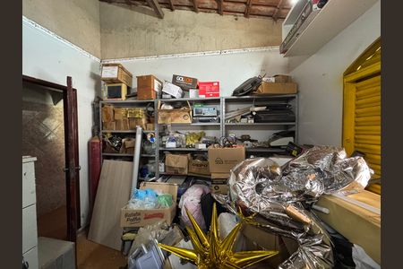 Casa à venda com 390m², 6 quartos e 7 vagas Casa à venda com 390m², 6 quartos e 7 vagasQuarto 1 Anexo 2