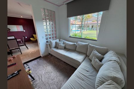 Casa à venda com 390m², 6 quartos e 7 vagas Casa à venda com 390m², 6 quartos e 7 vagasSala de TV Anexo 1