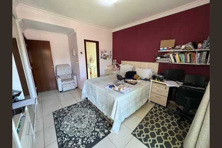 Casa à venda com 390m², 6 quartos e 7 vagas Casa à venda com 390m², 6 quartos e 7 vagasSuíte 1 Anexo 1