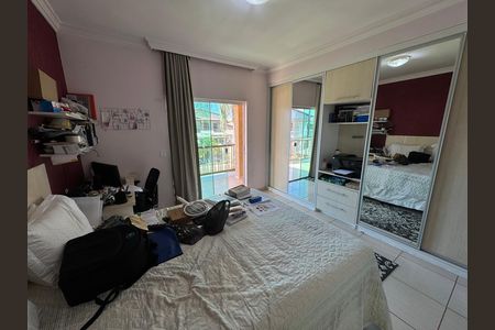 Casa à venda com 390m², 6 quartos e 7 vagas Casa à venda com 390m², 6 quartos e 7 vagasSuíte 1 Anexo 1
